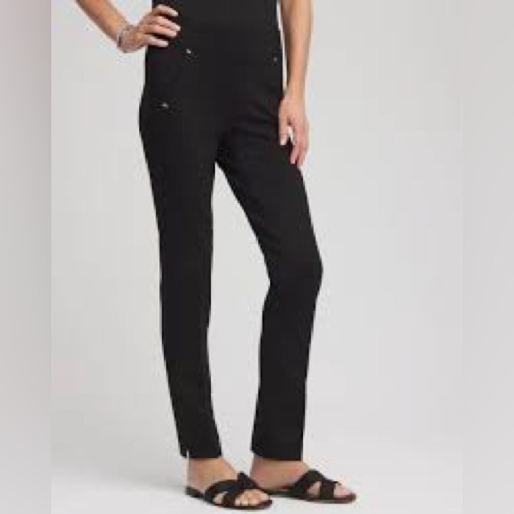 NWT Chico's Juliette Black Slim Leg Women's Pants. Chicos size 0.5, US Small